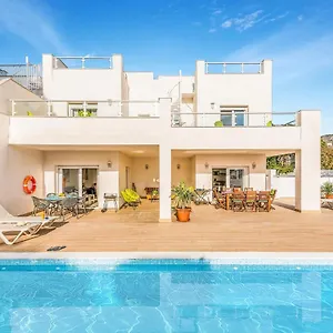  Villa Catalina