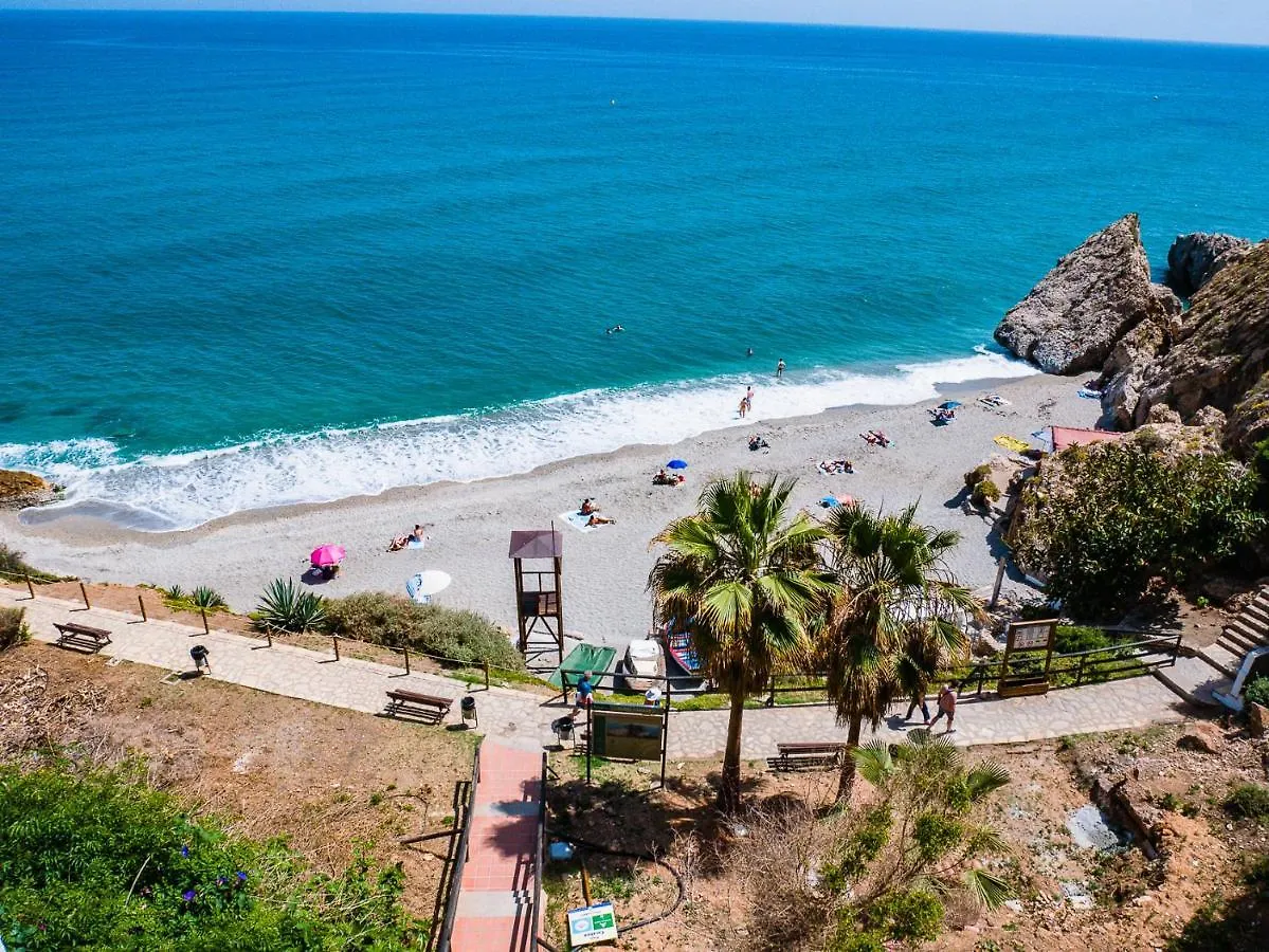 Beautiful Townhouse With Two Terraces In Nerja Villa Spain