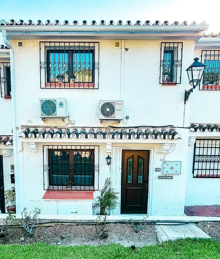 Beautiful Townhouse With Two Terraces In Nerja Villa
